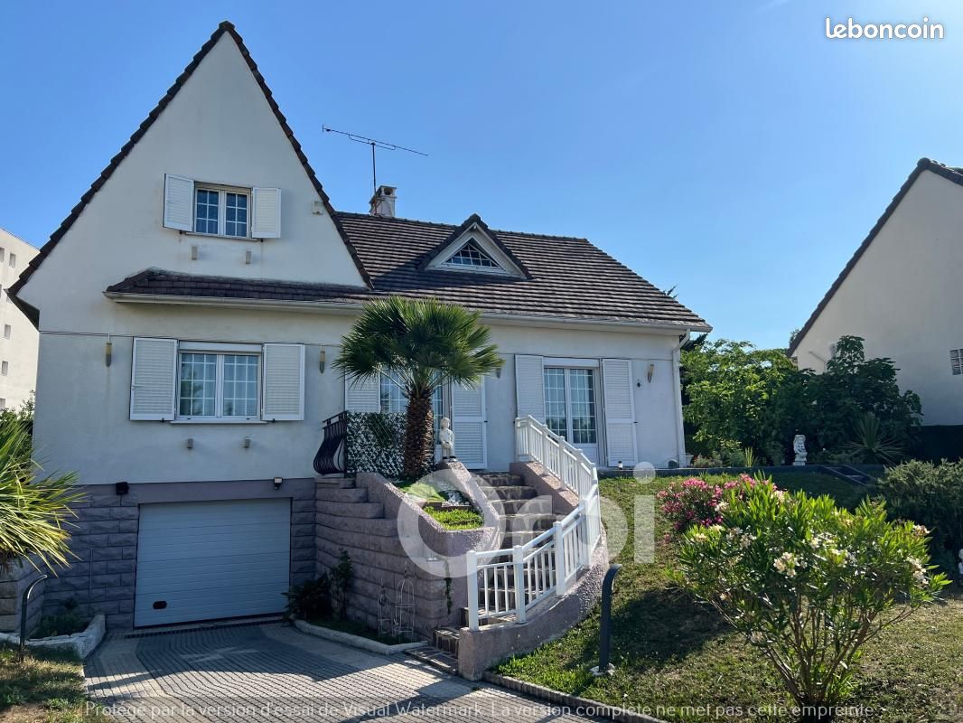 Maison 6 pièces 148 m² · à Limay · 148 m² · 453 000 €