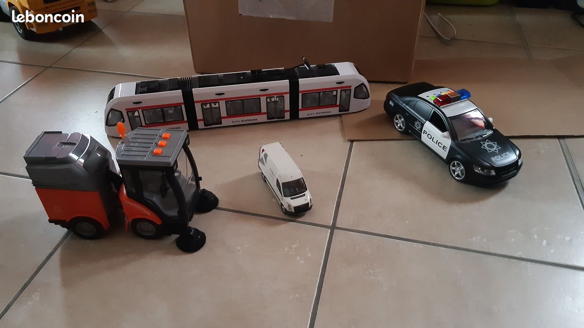 Vehicules (image 1)