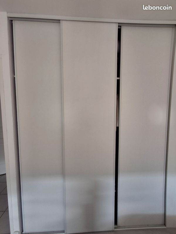 Porte coulissante de dressing (image 2)