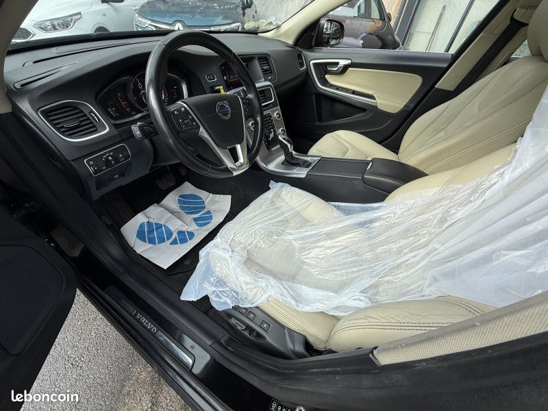Volvo S60 D3 150CH KINETIC BUSINESS GEARTRONIC (image 15)