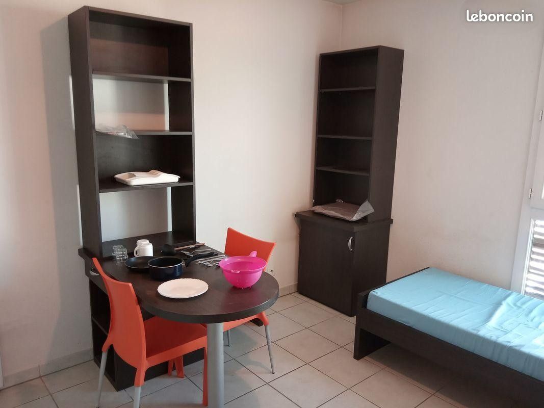 Appartement 1 pièce 18 m² · à Toulon · 18 m² · 400 €/mois