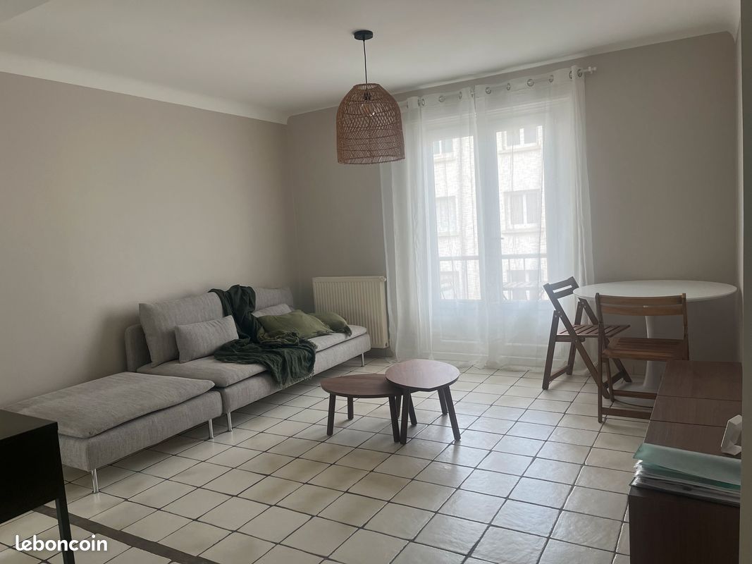 Appartement 3 pièces 55 m² · à Grenoble · 55 m² · 864 €/mois