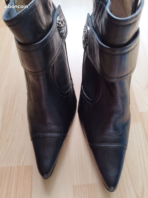Boots femme noire (image 4)