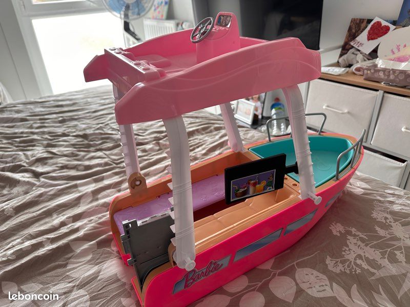 Bateau barbie (image 3)
