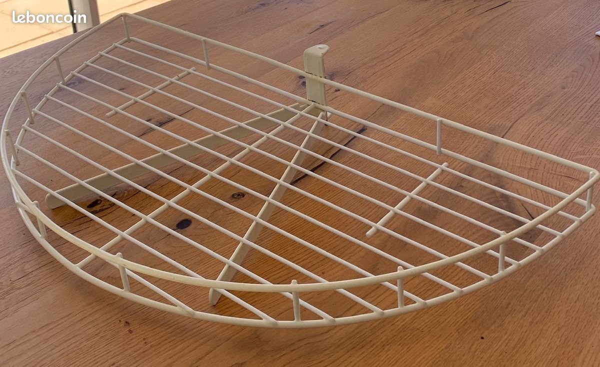 Étagère pivotante demi-lune pour meuble/placard d’angle (image 1)
