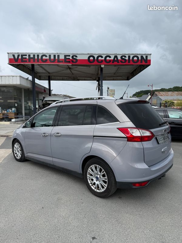 FORD GRAND C-MAX 2.0tdci 136 bva 2eme main excellent etat (image 5)