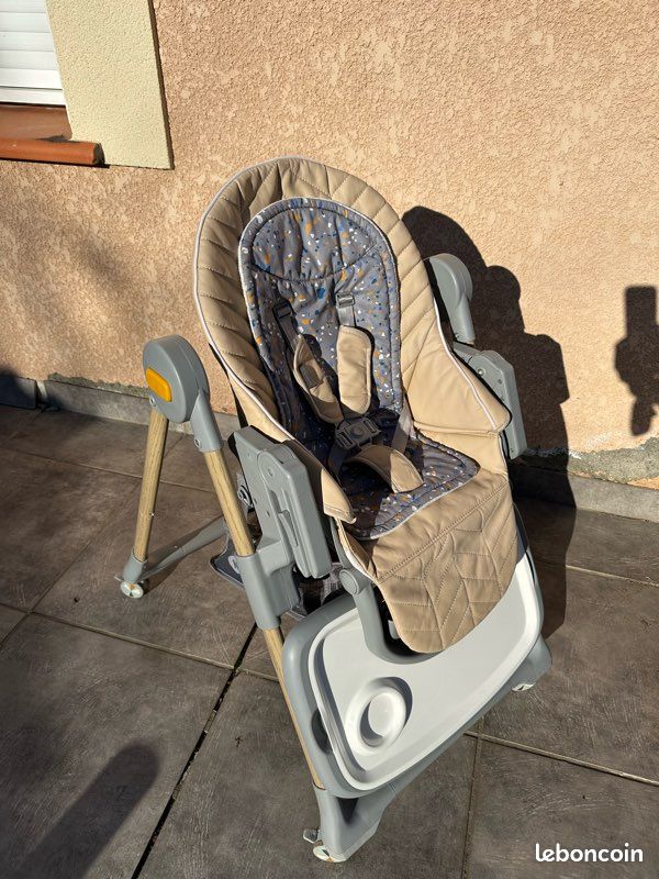 Chaise Haute Bébé (image 1)