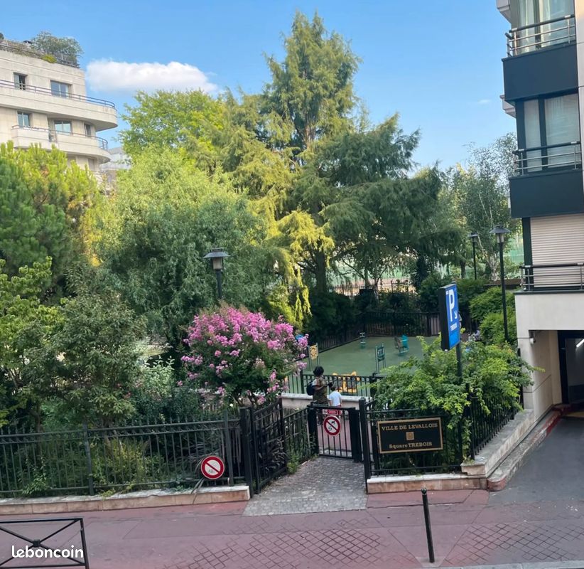 Appartement 3 pièces 52 m² · à Levallois-Perret · 52 m² · 2 150 €/mois