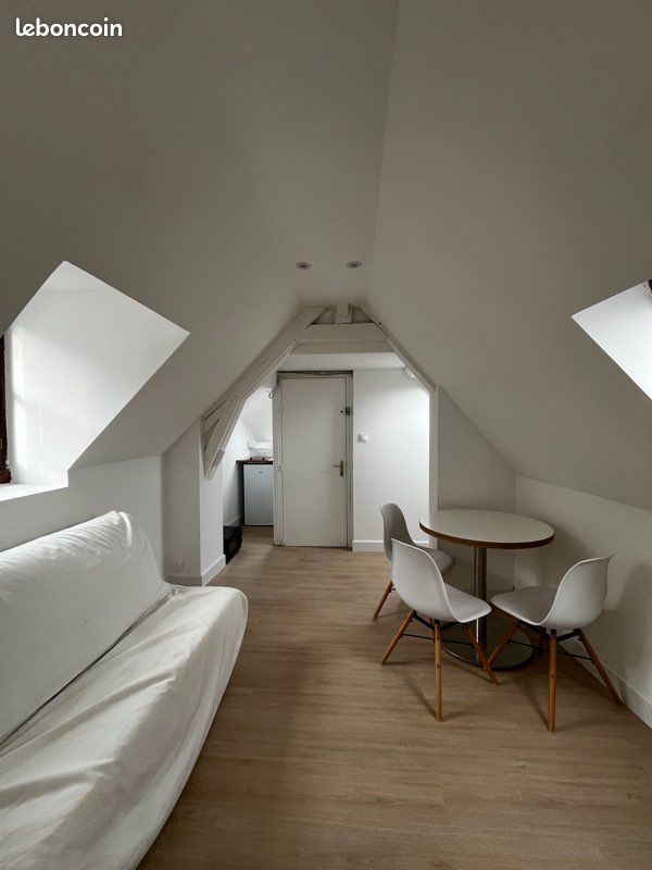 Appartement 1 pièce 18 m² · à Laon · 18 m² · 370 €/mois