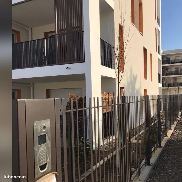 Appartement 4 pièces 83 m² · à Meyzieu · 82,5 m² · 305 000 €