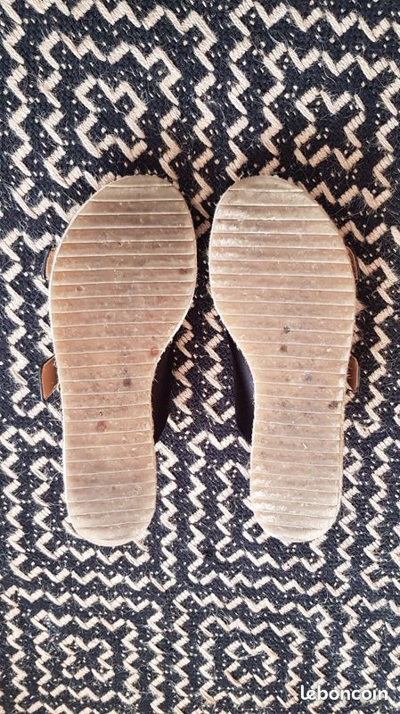 Mules compensées en satin noir avec semelles en corde façon espadrilles (image 14)