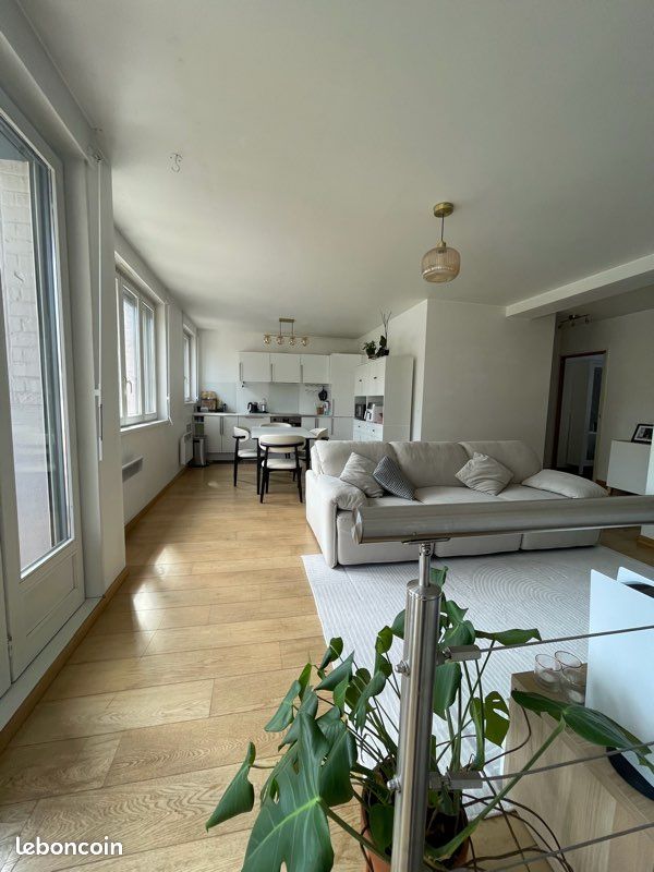 Appartement 3 pièces 81 m² · à Lille · 81 m² · 1 100 €