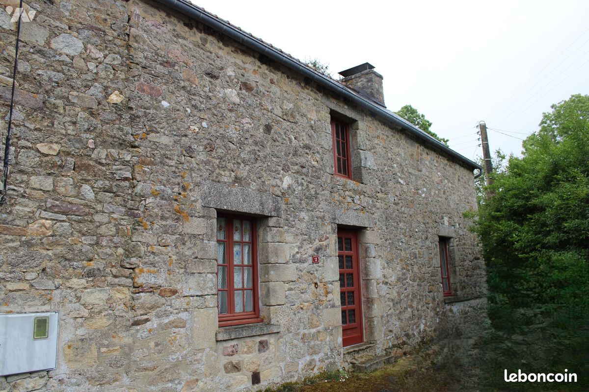 Maison 2 pièces 80 m² · à Ploeuc-l'Hermitage · 80 m² · 53 000 €