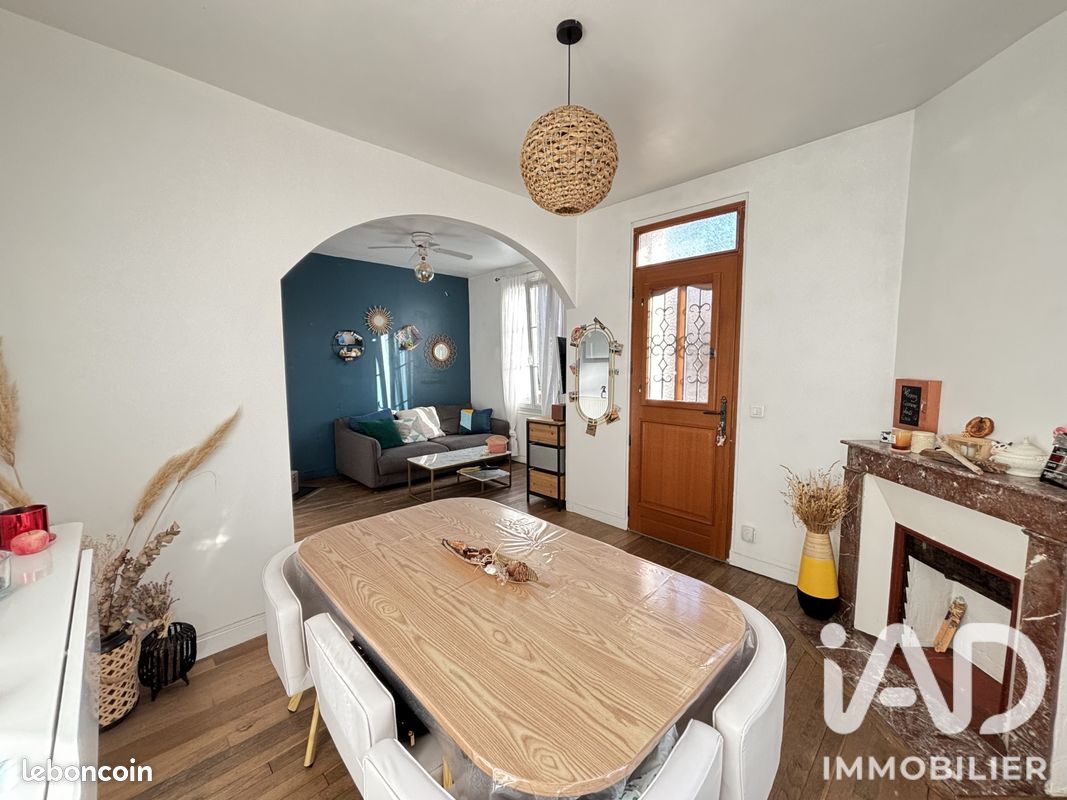 Maison 3 pièces 65 m² · à Villeneuve-le-Roi · 65 m² · 274 900 €