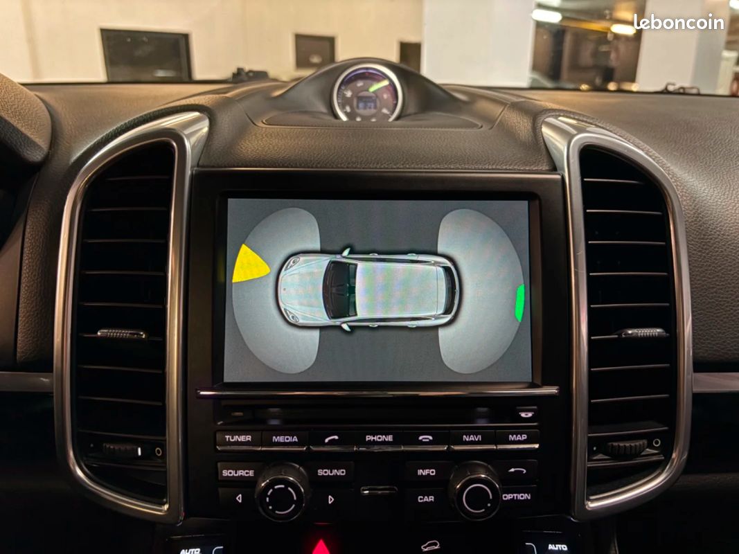 PORSCHE CAYENNE 4.2D V8 S Tiptronic S A (image 31)