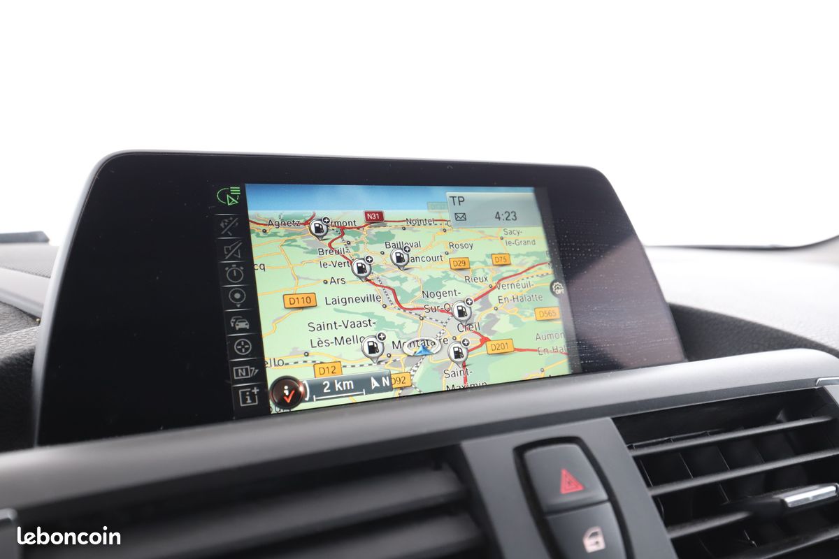 BMW Série 1 118d xDrive 5P 150 ch (image 17)