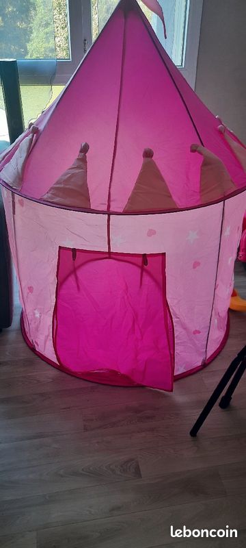 Cabane fille (image 1)