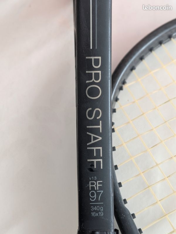 Raquette de tennis Wilson Federer, 25 po | Canadian Tire