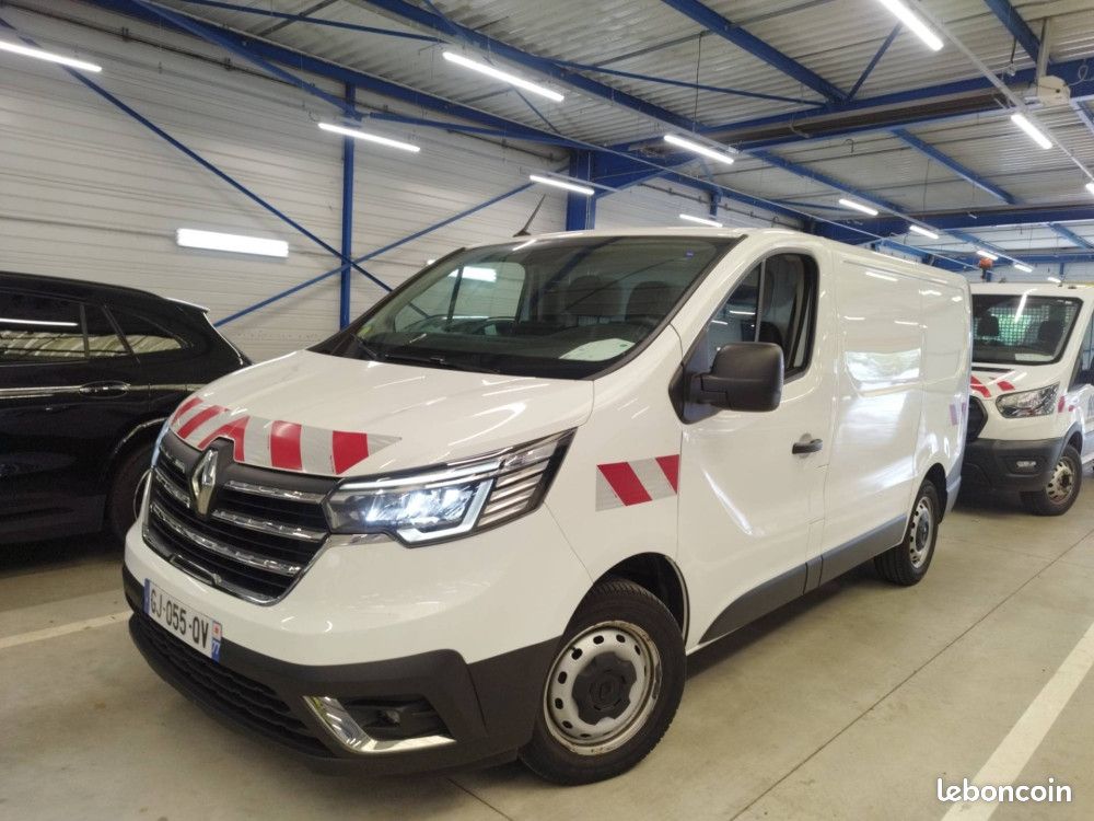 Renault TRAFIC III FG L1H1 2T8 2.0 BLUE DCI 130CH GRAND CONFORT (image 1)