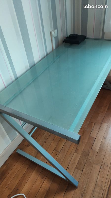 Bureau avec plateau en verre (image 2)