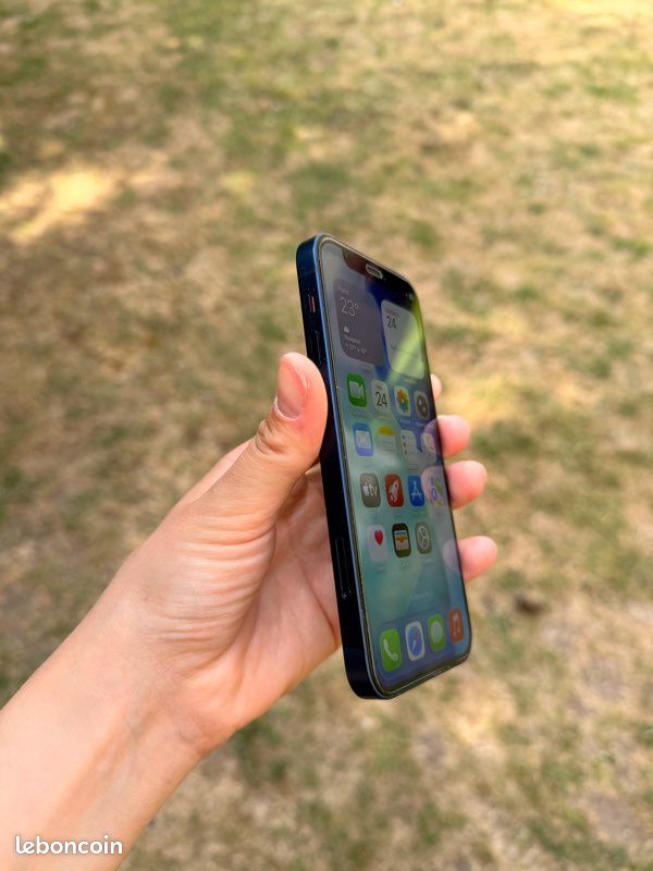 IPhone 12 mini (image 3)