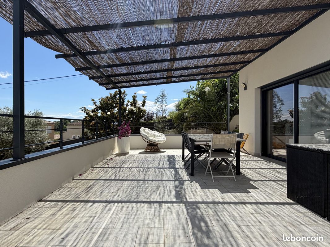 Maison 5 pièces 133 m² · à Beauvallon · 133 m² · 398 000 €