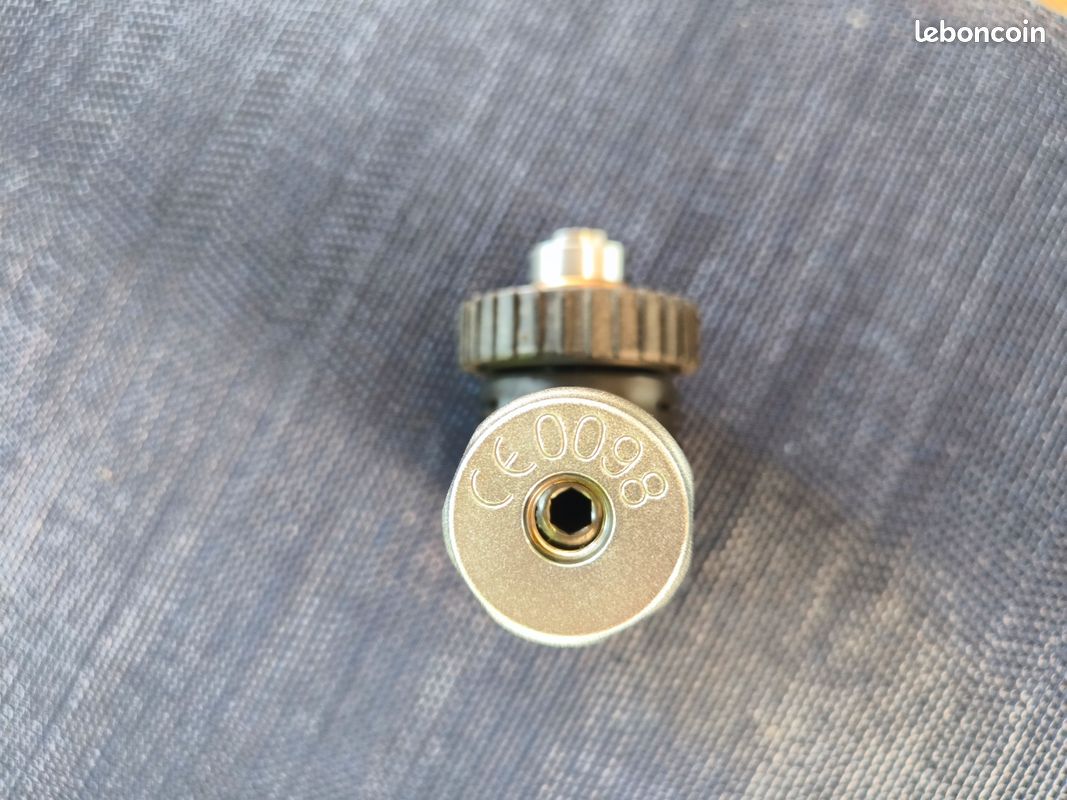 1er étage SCUBAPRO MK25 DIN plongée (image 2)
