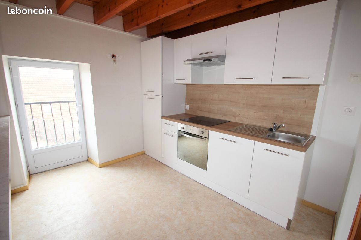 Appartement 3 pièces 73 m² · à Decize · 73 m² · 423 €