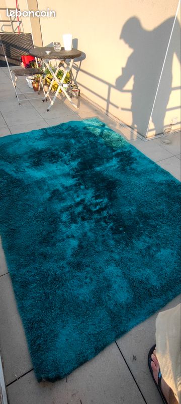 Grand tapis bleu turquoise (image 1)