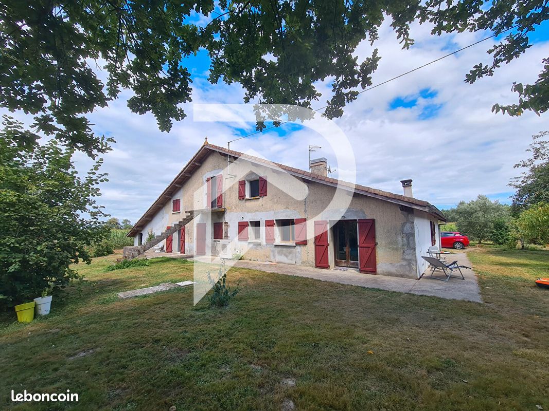 Maison 8 pièces 225 m² - Amou 40330 (image 2)
