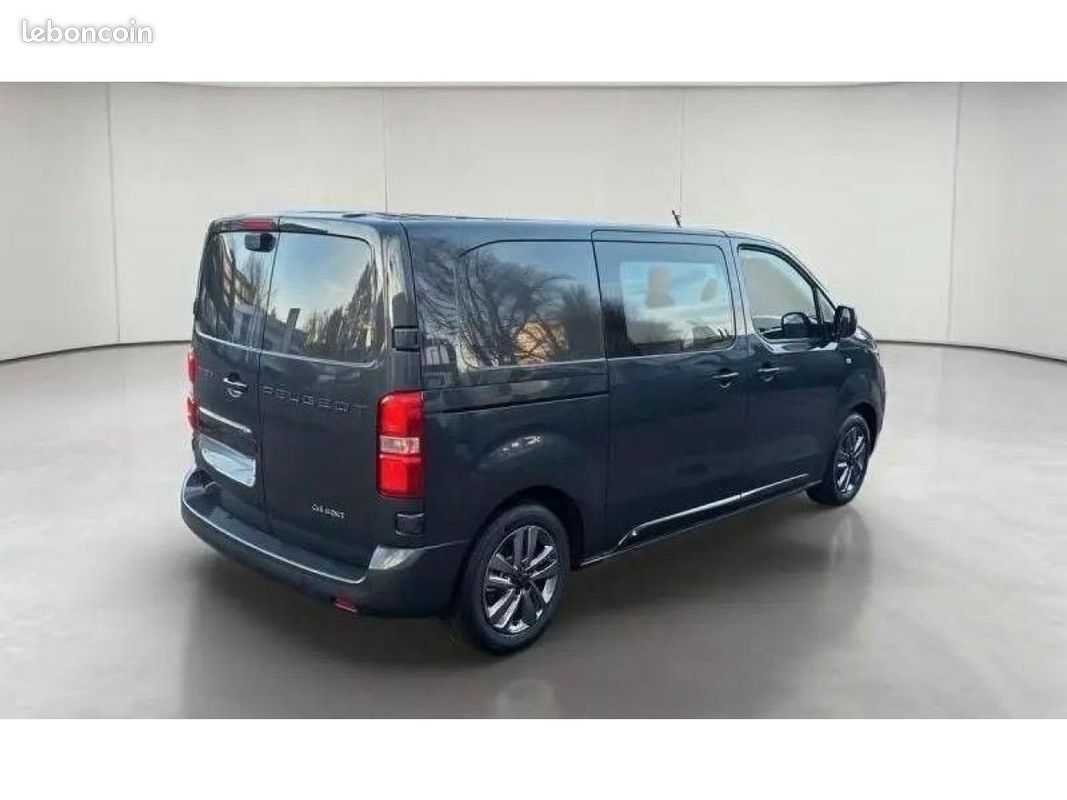 PEUGEOT EXPERT M 2.2 Diesel - 180 CH - S&S - BV EAT8 - CABINE APPROFONDIE FIXE - 5 Places (image 4)