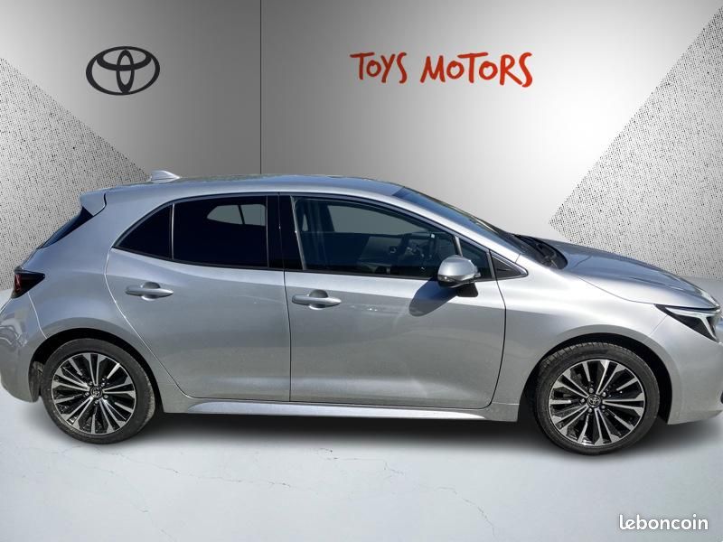 Toyota Corolla Hybride 1.8L 140h Design / Pack confort (image 6)
