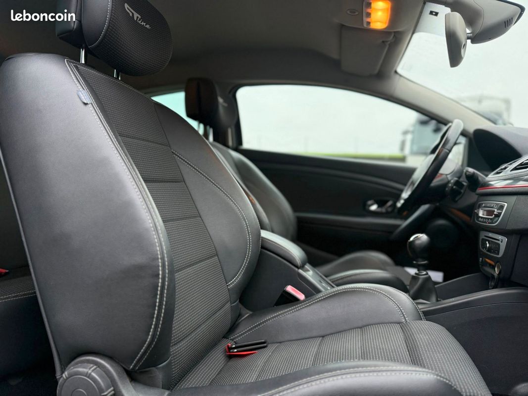 Renault Megane Coupé 1.6 Dci 130 cv GT Line - 2015-199152 km (image 2)