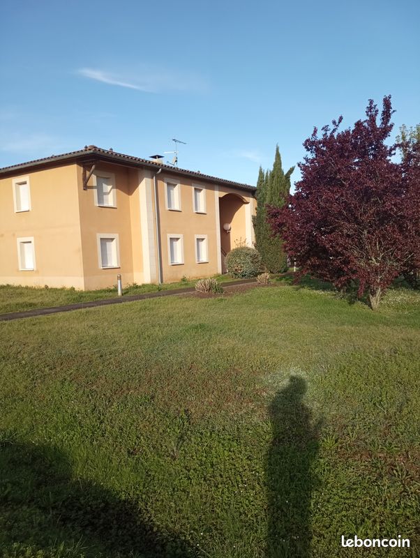 Appartement 2 pièces 38 m² · à Sainte-Bazeille · 38 m² · 520 €/mois