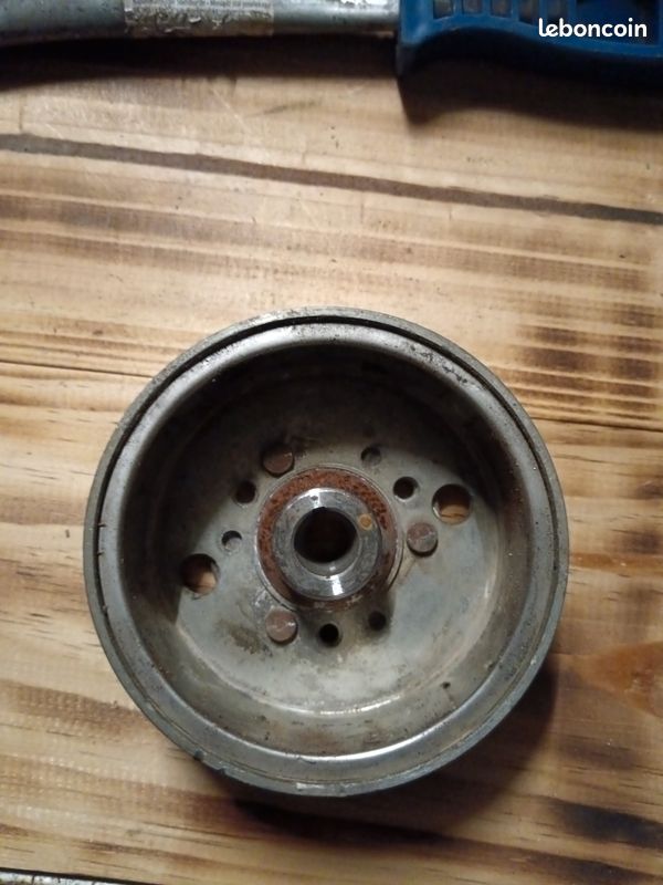 Volant Magnétique D Allumage Origine Pour Scooter Yamaha 50 Aerox 2002 À 2018 (image 2)