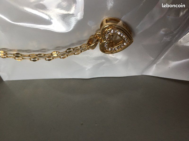 Chaîne avec pendentif , Coeur ,en Acier inoxydable doré (image 8)