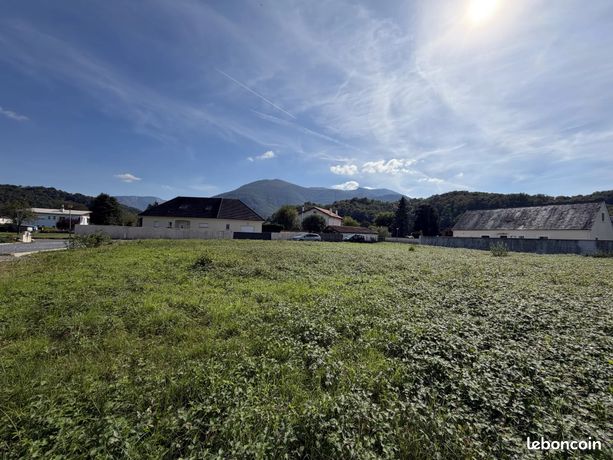 Terrain 1255 m² Montaut