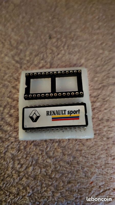 Calculateur Moteur Pour Clio 16s Williams - Avec Puce Et Porte Eprom D'origine