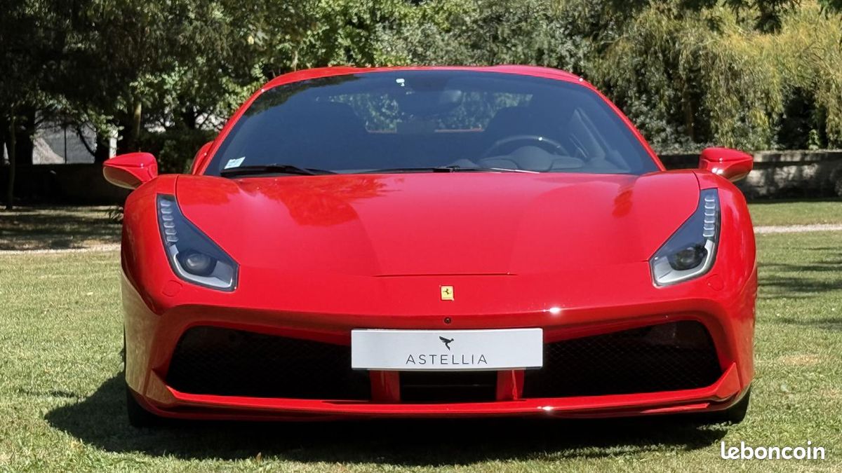 Ferrari 488 Spider V8 3.9 T 670ch (image 43)