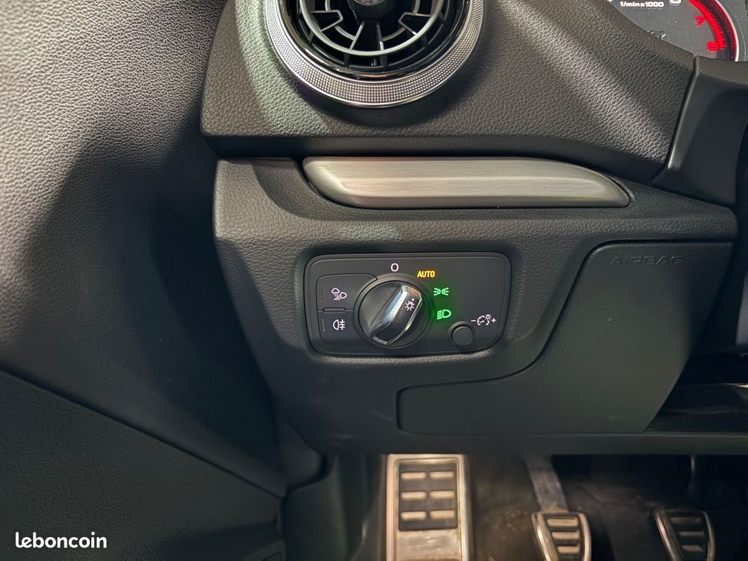 AUDI A3 1.5 TFSI 150 CH S-LINE / RADARS ARR / REGULATEUr (image 26)