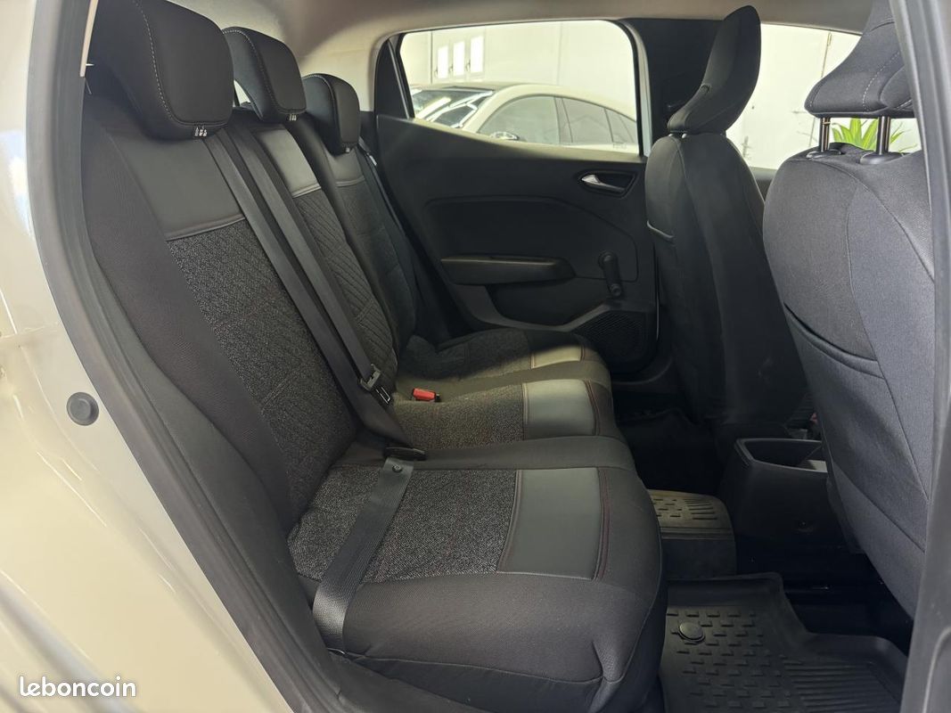 RENAULT CLIO 1.5 Blue dCi 85 cv Business TVA RECUP CARPLAY RADAR SUIVIS COMPLET (image 16)