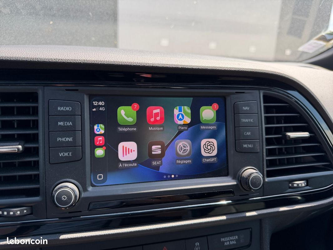 SEAT LEON 2.0 TSI 280 CUPRA CarPlay Toit ouvrant pano Sièges sport chauffants Garantie 12 mois (image 19)