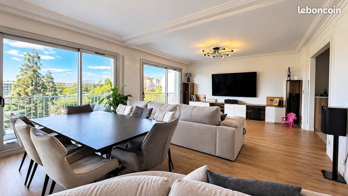 Appartement 5 pièces 146 m² · à Saint-Étienne · 146 m² · 283 000 €