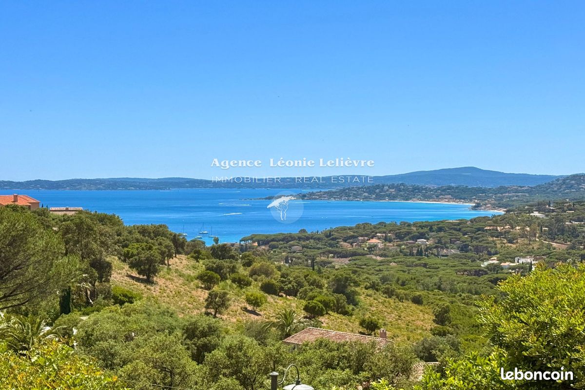Maison 6 pièces 184 m² · à Roquebrune-sur-Argens · 184 m² · 1 750 000 €