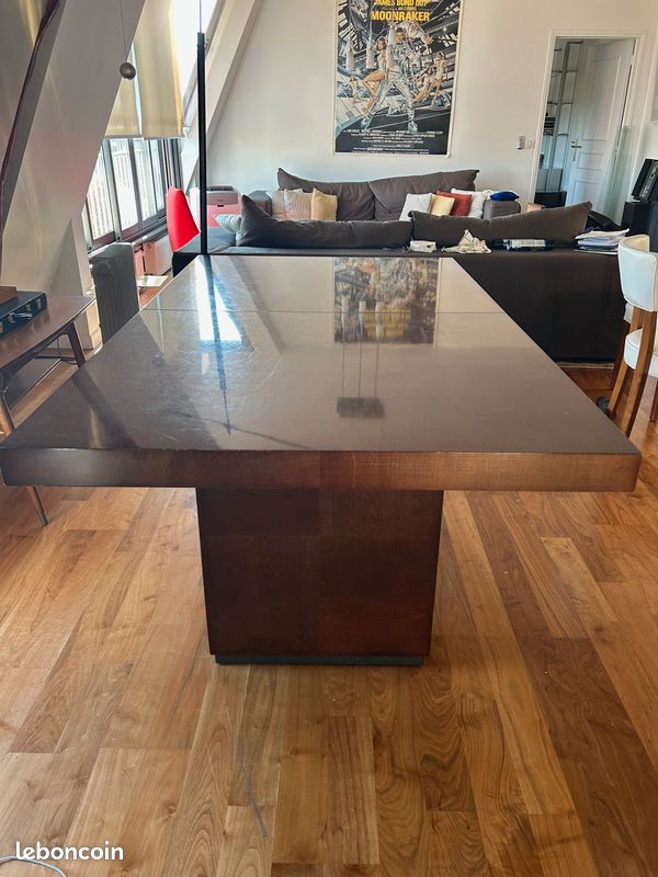 Table Hugues Chevalier en noyer (image 1)