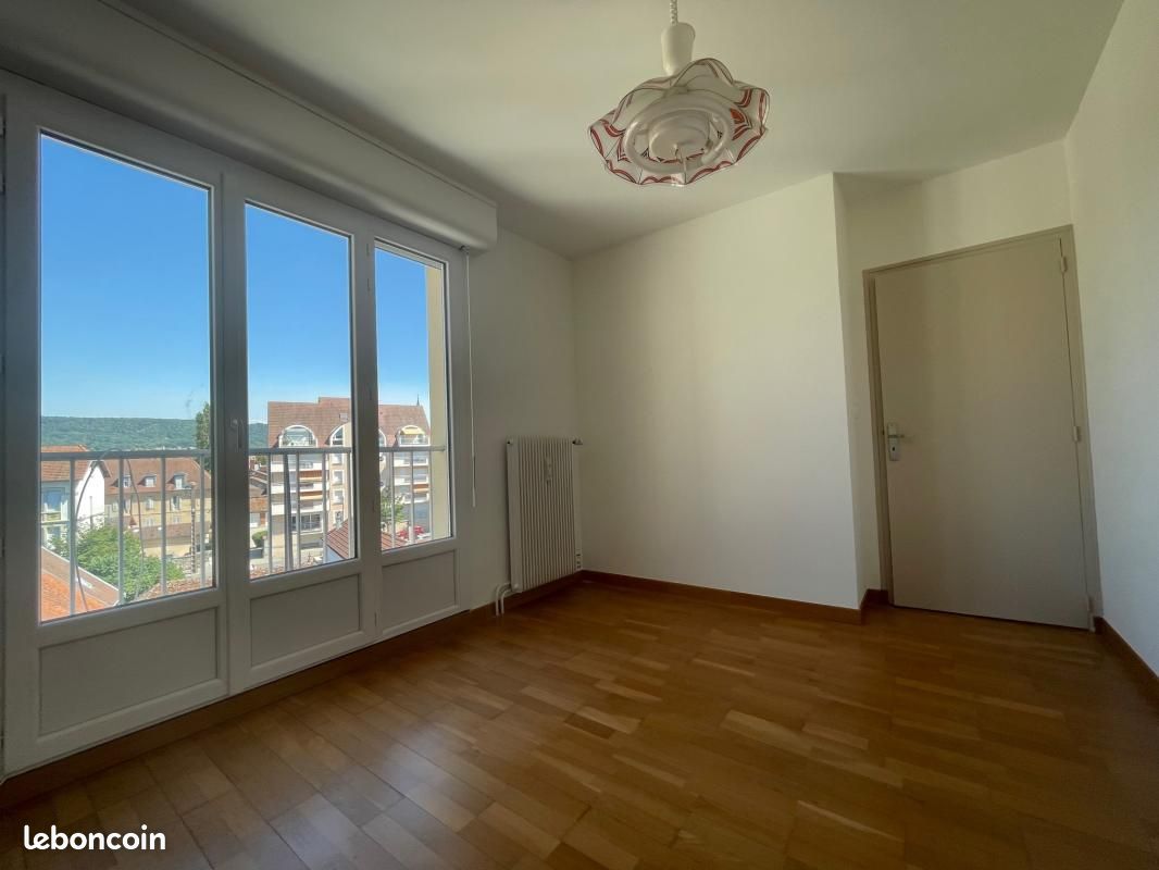 Appartement 3 pièces 69 m² · à Lons-le-Saunier · 69 m² · 793 €/mois
