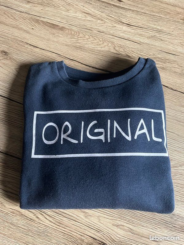 Pull motif rayé - 39,99€ - Armand Thiery