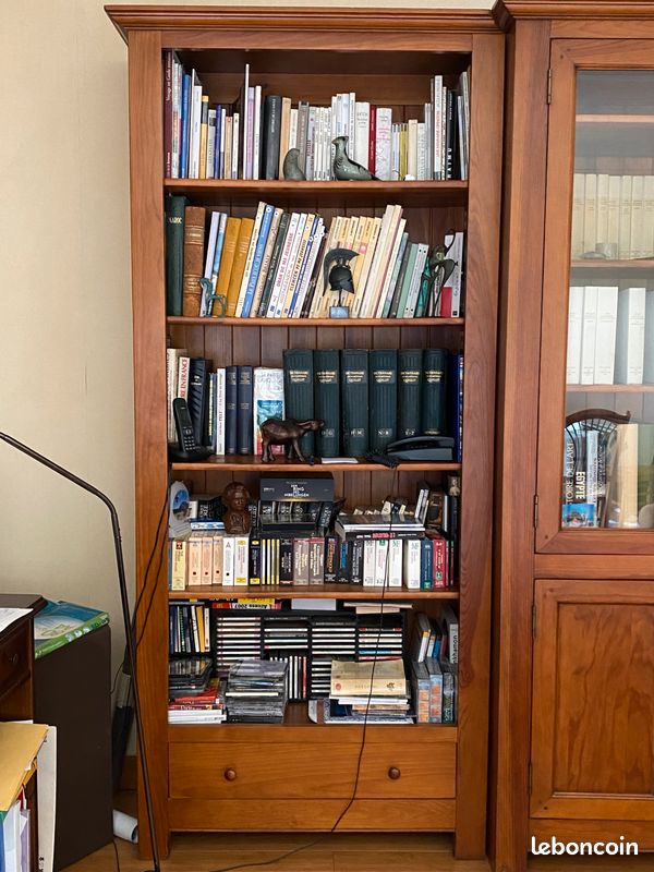 Bibliothèque buffet en noyer massif (image 3)