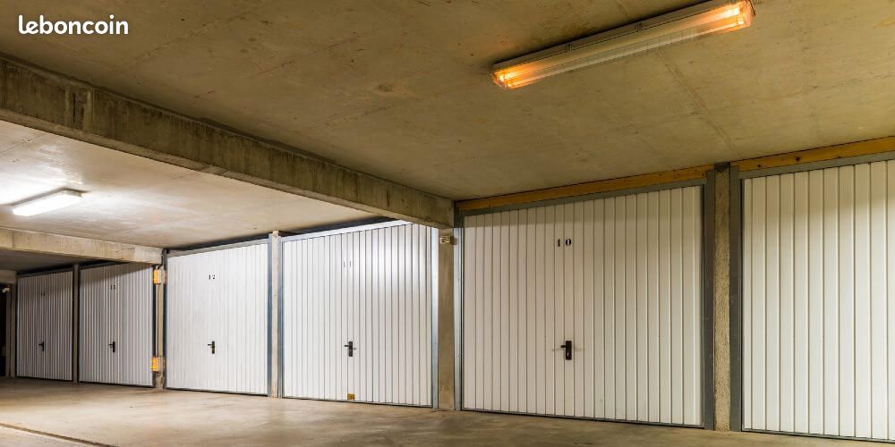 Parking BOX Montluel · 15 000 €