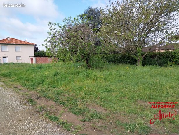 Terrain 838 m² PECHBONNIEU
